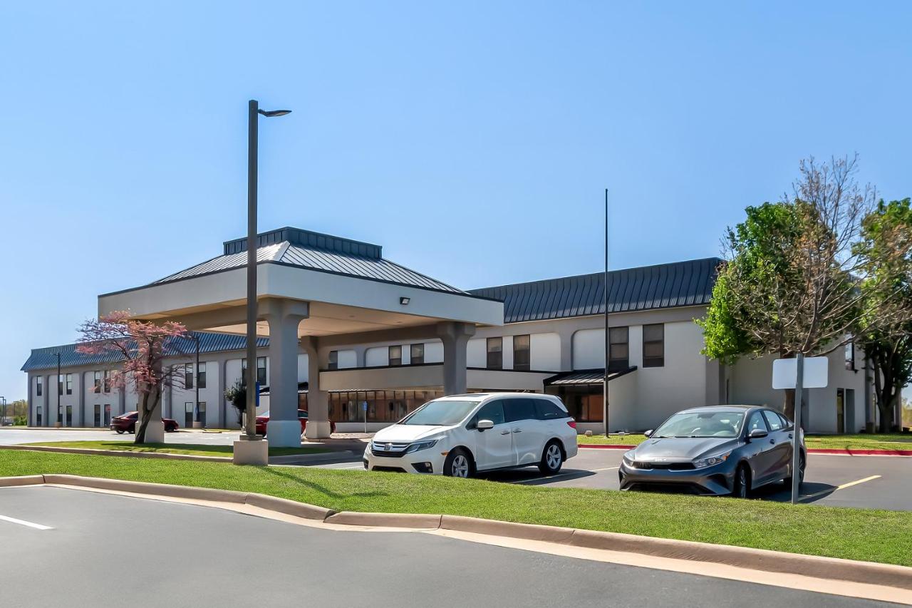  | SureStay Plus Hotel by Best Western Norman