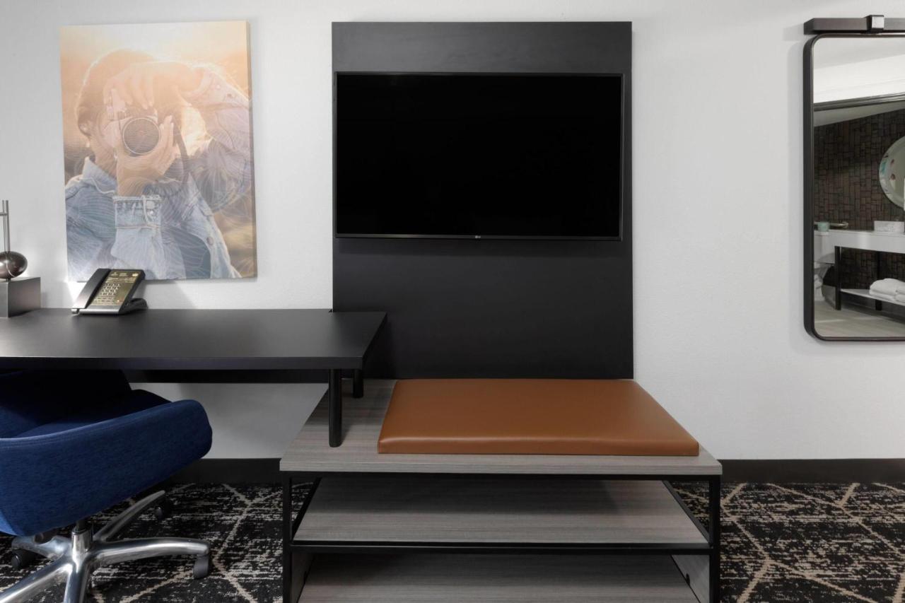 Double Room with Two Double Beds - Disability Access at La Quinta Inn & Suites by Wyndham Houston Bush IAH South