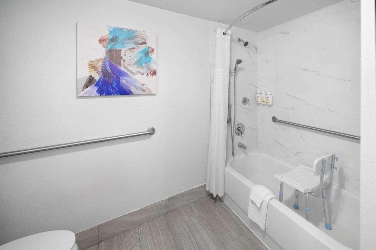 Double Room with Two Double Beds - Disability Access at La Quinta Inn & Suites by Wyndham Houston Bush IAH South