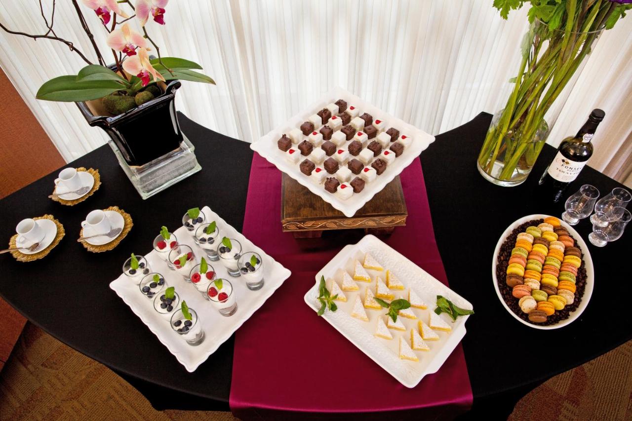 | Silver Cloud Hotel - Seattle Broadway