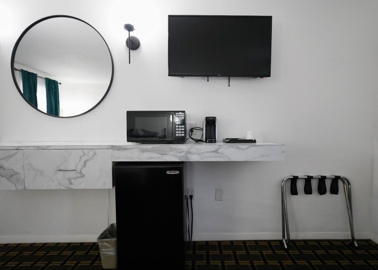  | Pilgrim Inn