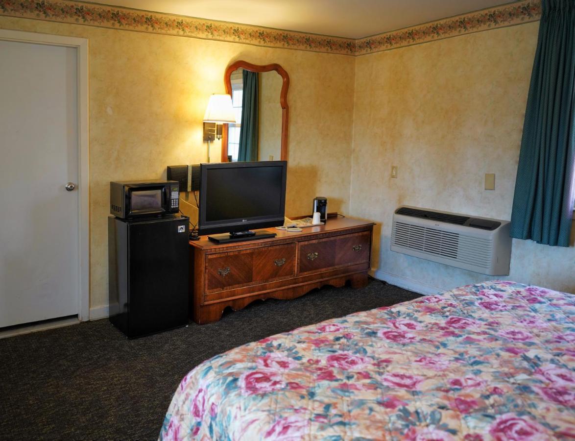 | Pilgrim Inn