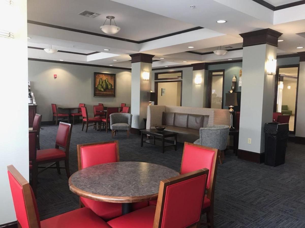 | Holiday Inn Express &Suites Snyder, an IHG Hotel