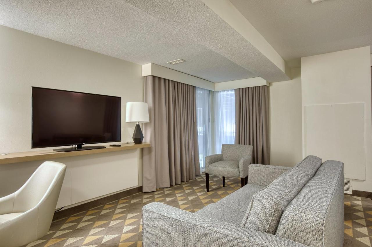 Suite - Non-Smoking at Holiday Inn Hotel & Suites Madison West - Middleton by IHG