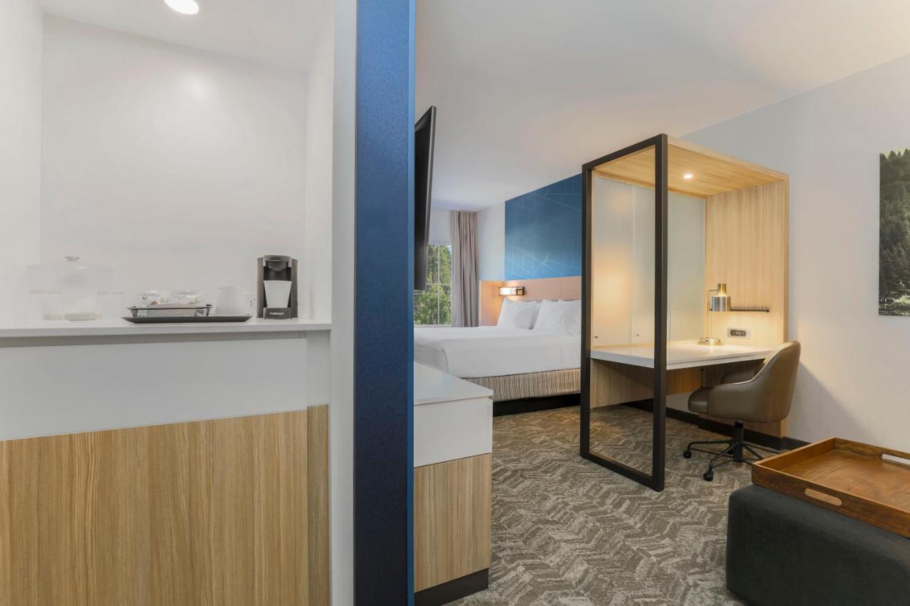 Suite, 2 Queen, Sofa bed, Trundle bed at SpringHill Suites by Marriott Truckee Lake Tahoe