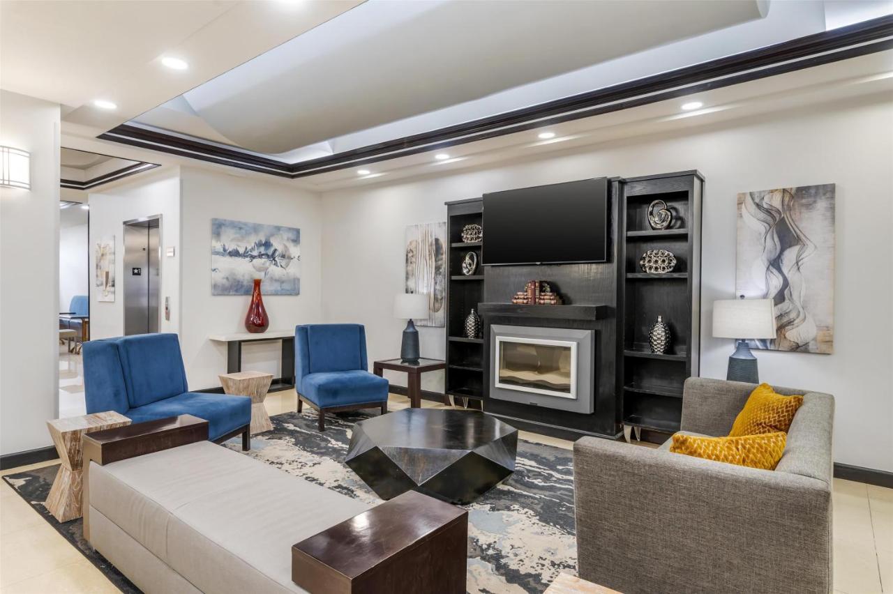 | Best Western Plus JFK Inn & Suites