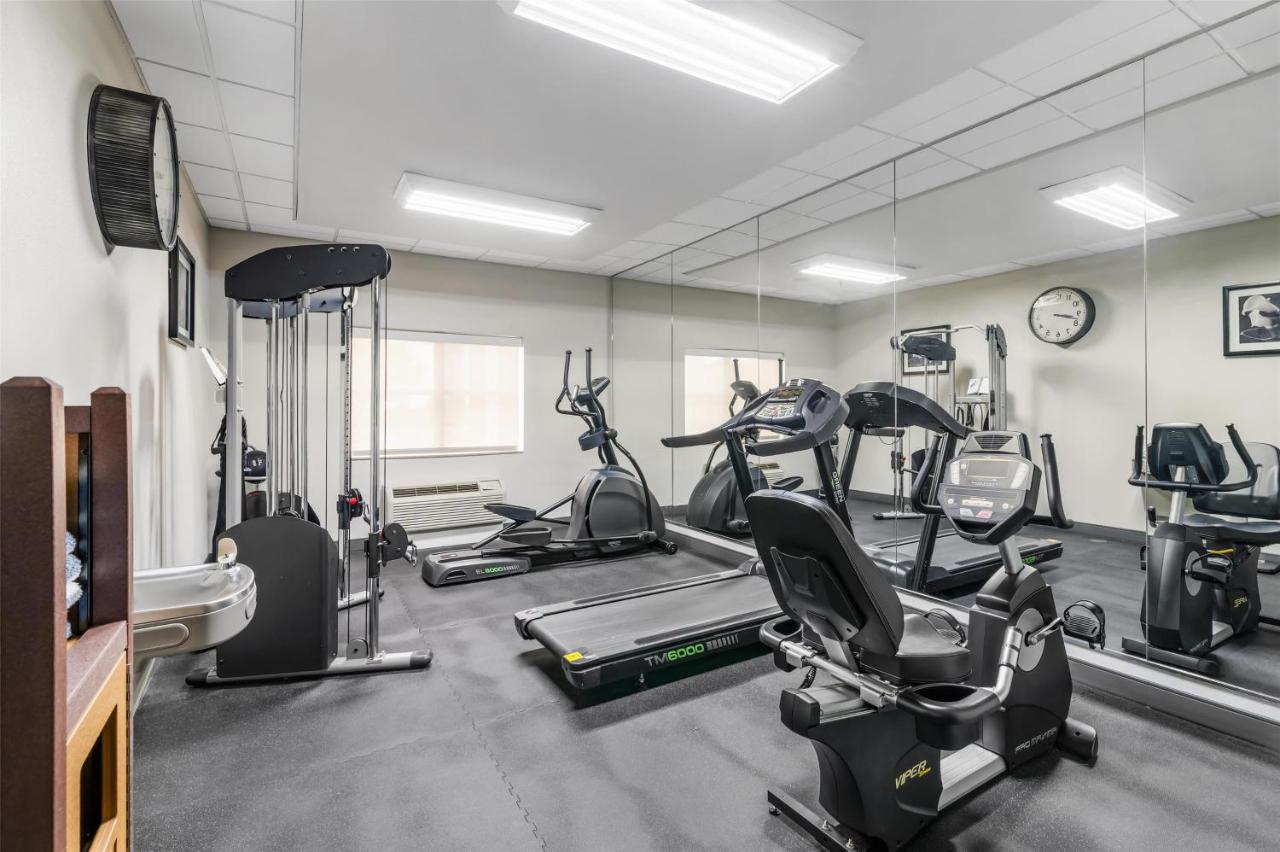 | Best Western Plus JFK Inn & Suites
