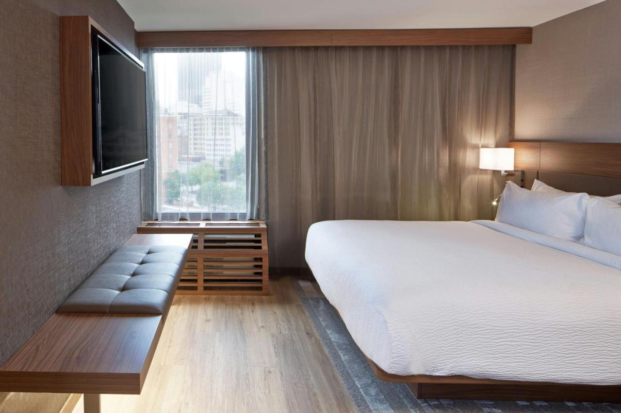 | AC Hotel Atlanta Downtown