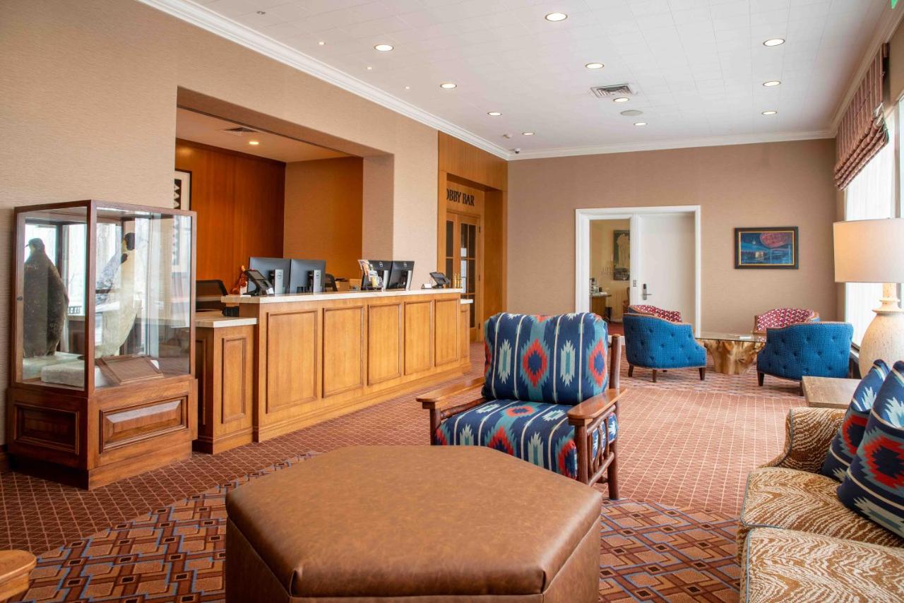 | Little America Hotel - Wyoming