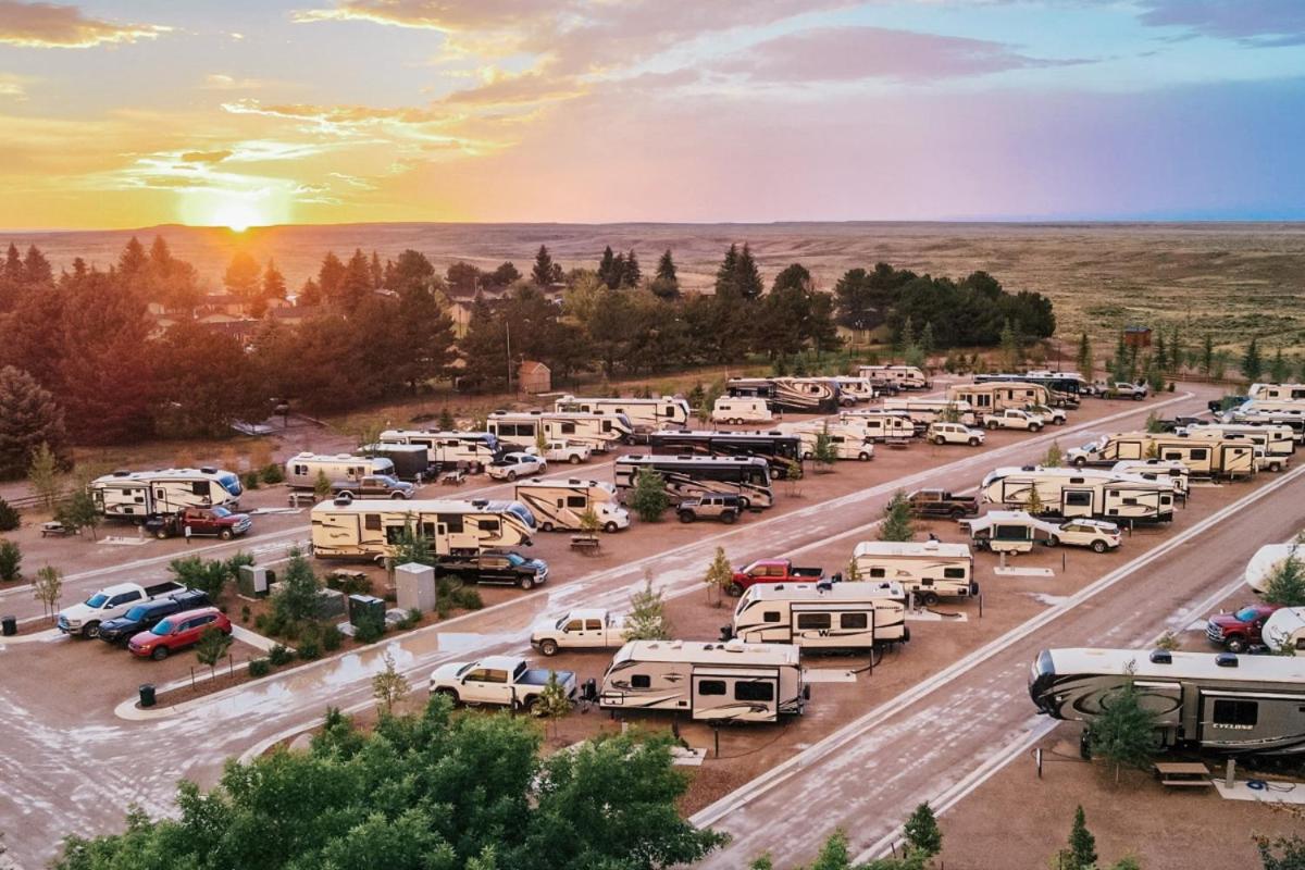 | Little America Hotel - Wyoming