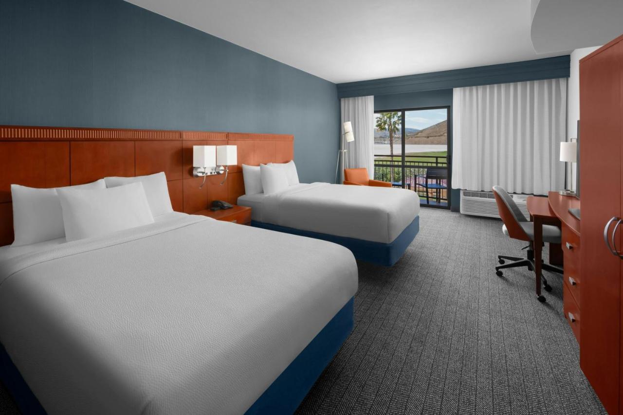 | Courtyard by Marriott Santa Clarita Valencia