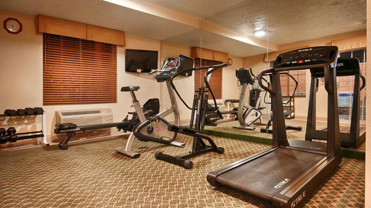 | Best Western John Jay Inn