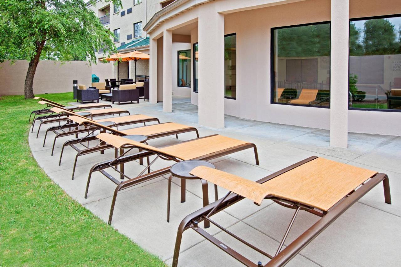| Courtyard Mishawaka-University Area