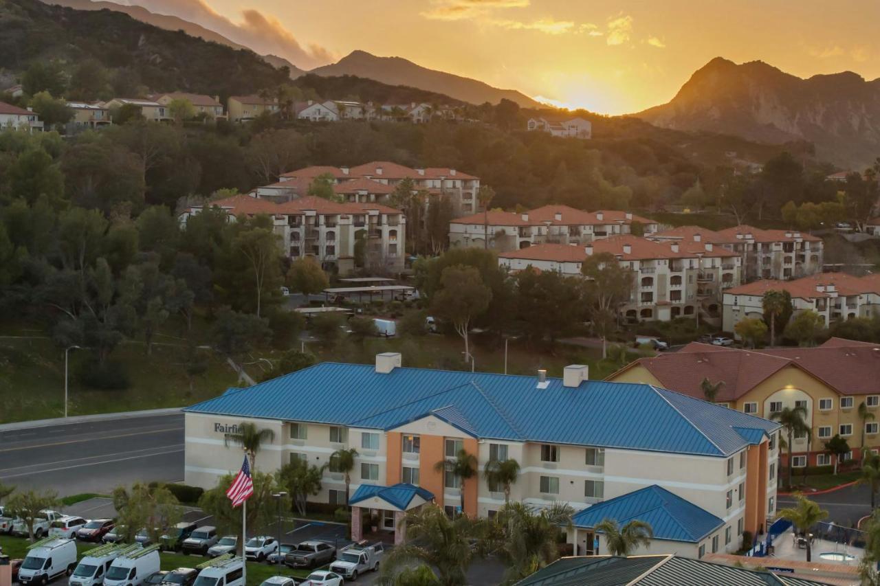 | Fairfield Inn by Marriott Santa Clarita Valencia