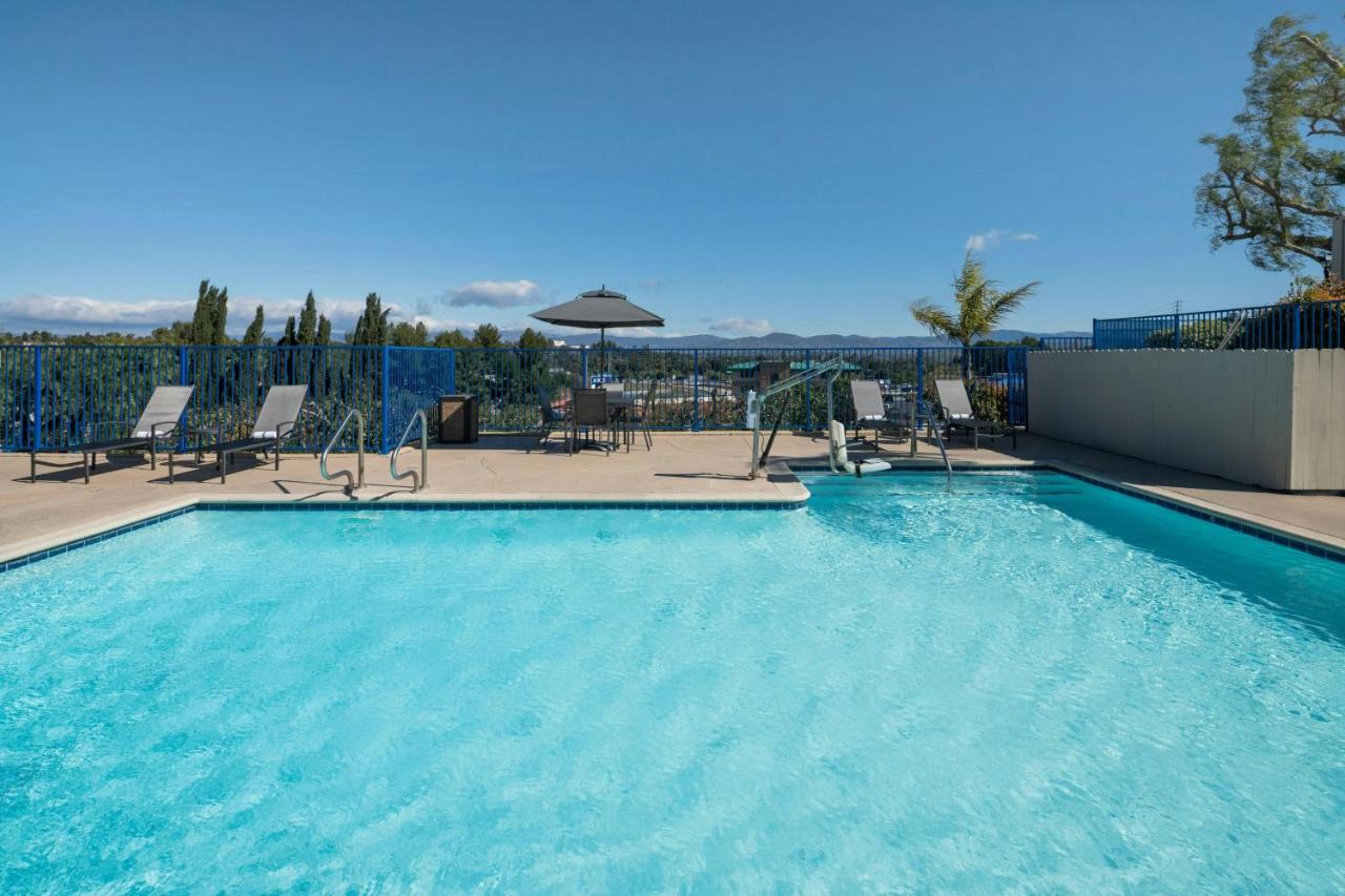  | Fairfield Inn by Marriott Santa Clarita Valencia