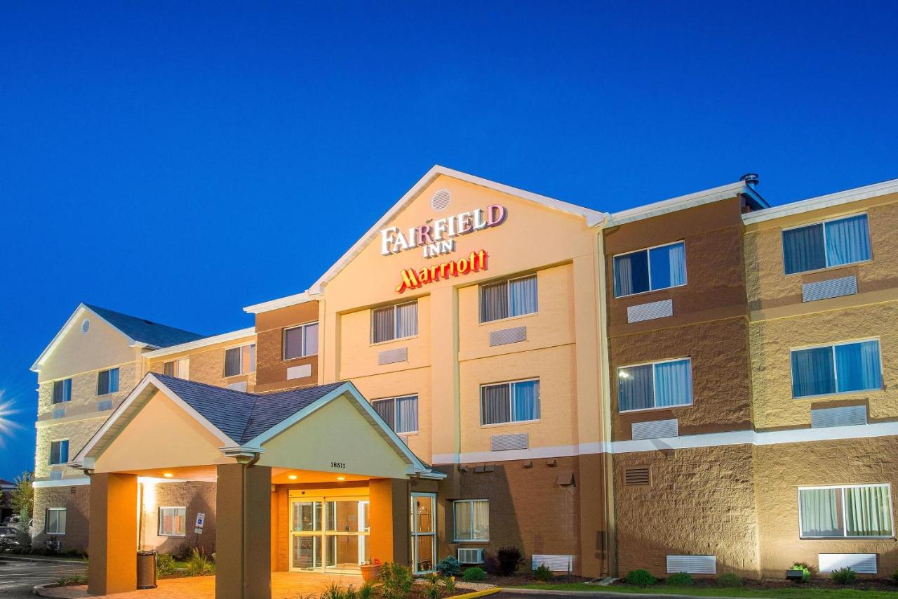 | Fairfield Inn & Suites Chicago Tinley Park