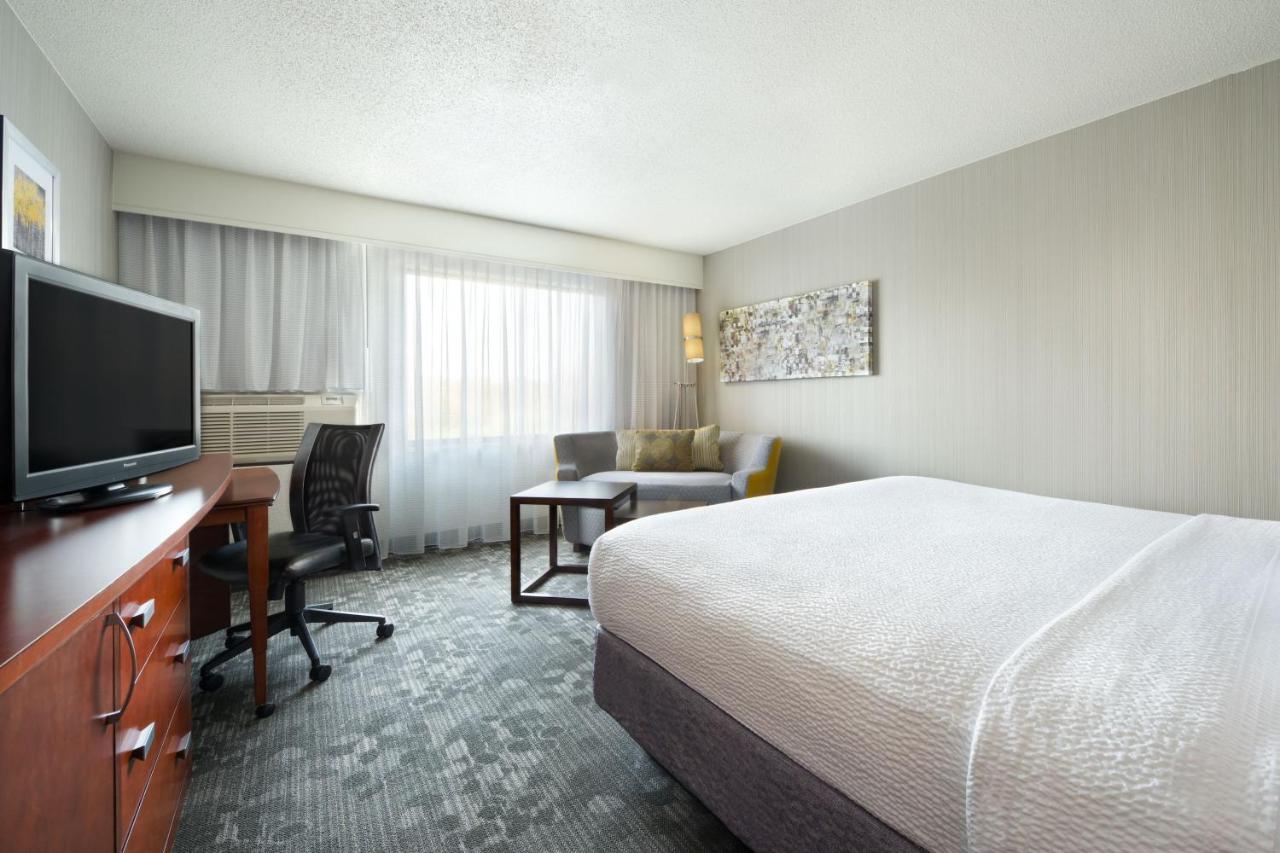 | Courtyard Mishawaka-University Area