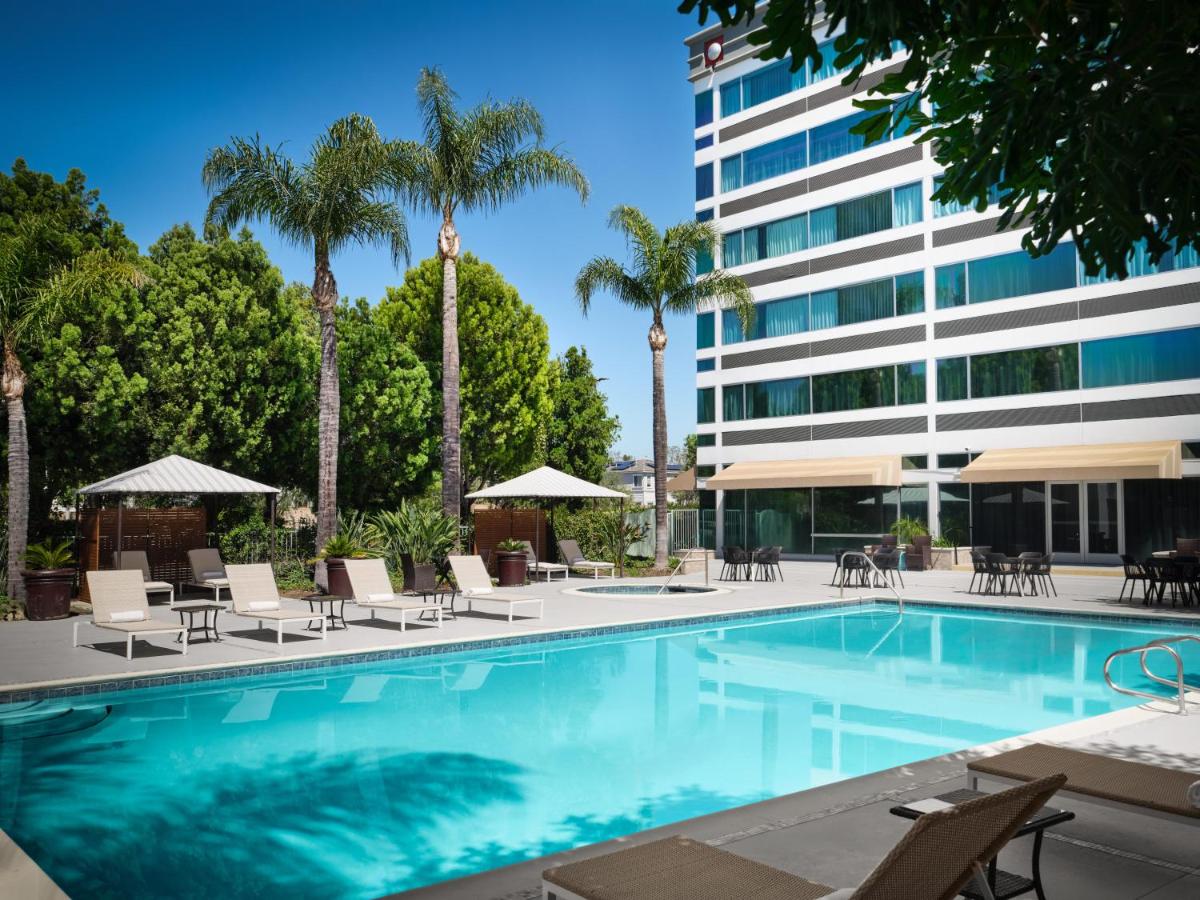 | Sheraton Ontario Airport Hotel