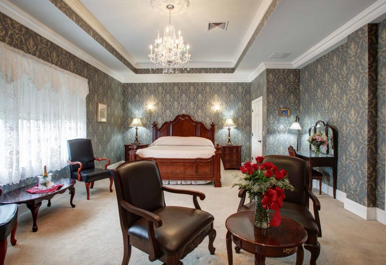  | Wilbraham Mansion