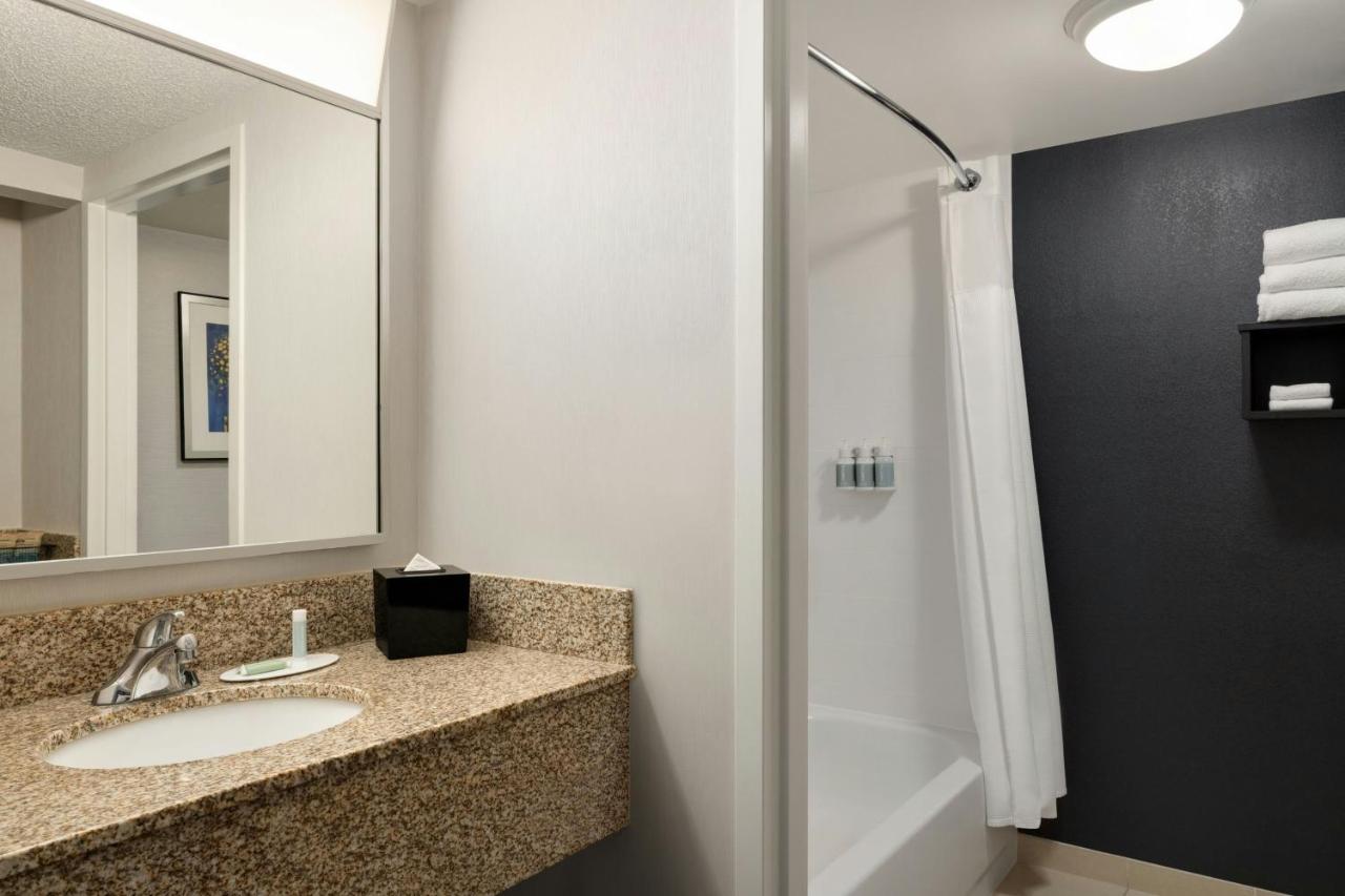 | Courtyard Greenville