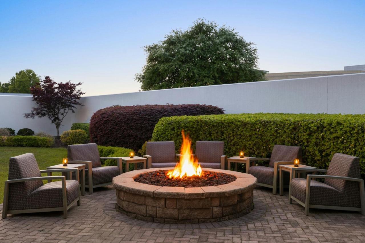 | Courtyard Greenville