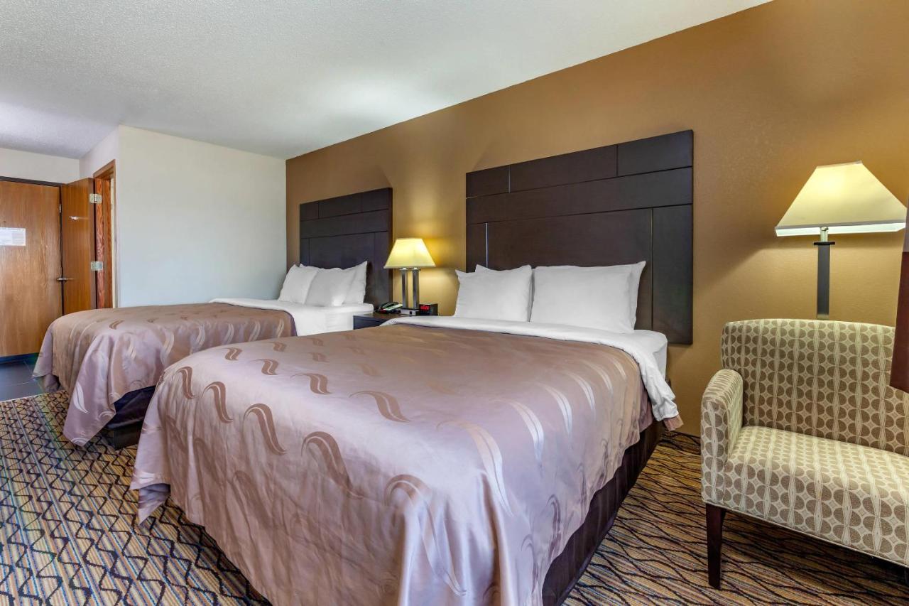 Standard Queen Room with Two Queen Beds - Non-Smoking at Quality Inn New London