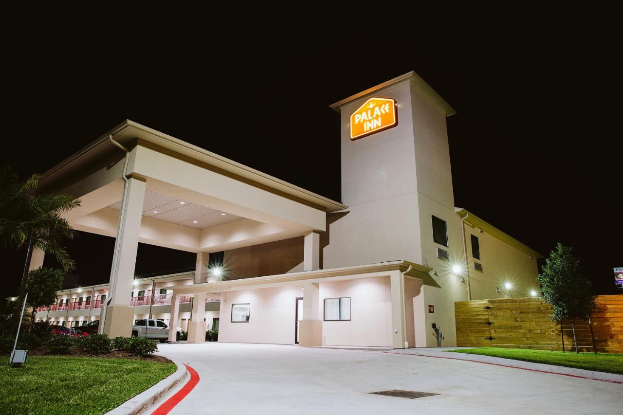 | Palace Inn Houston Northwest 290