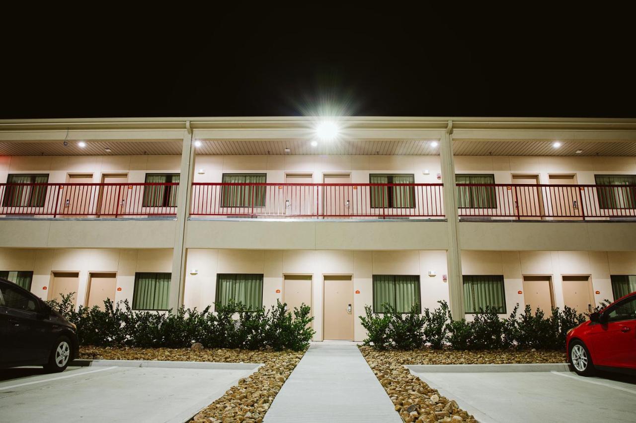 | Palace Inn Houston Northwest 290