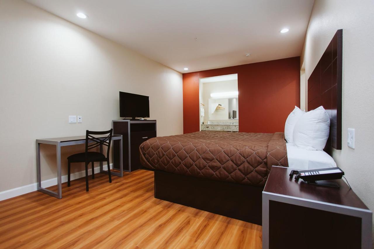| Palace Inn Houston Northwest 290