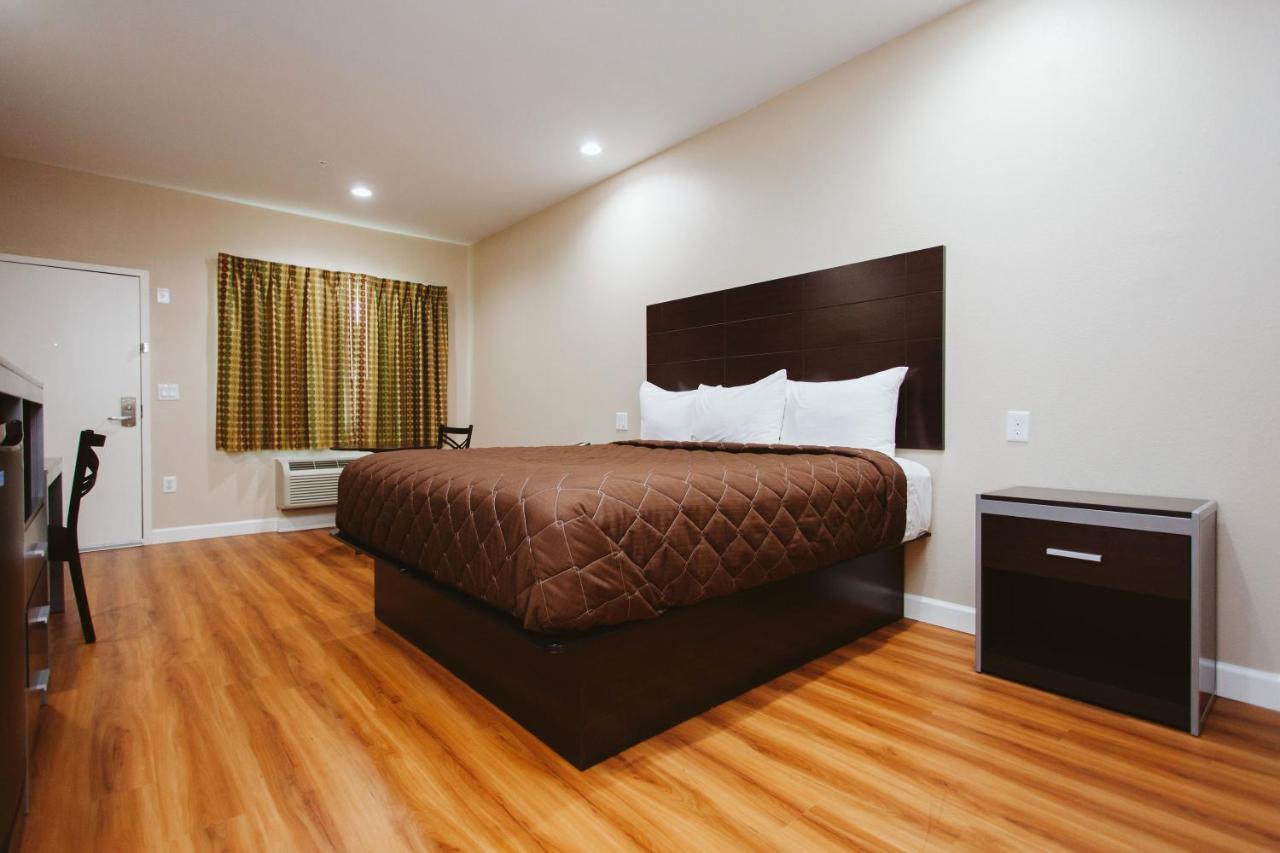 | Palace Inn Houston Northwest 290