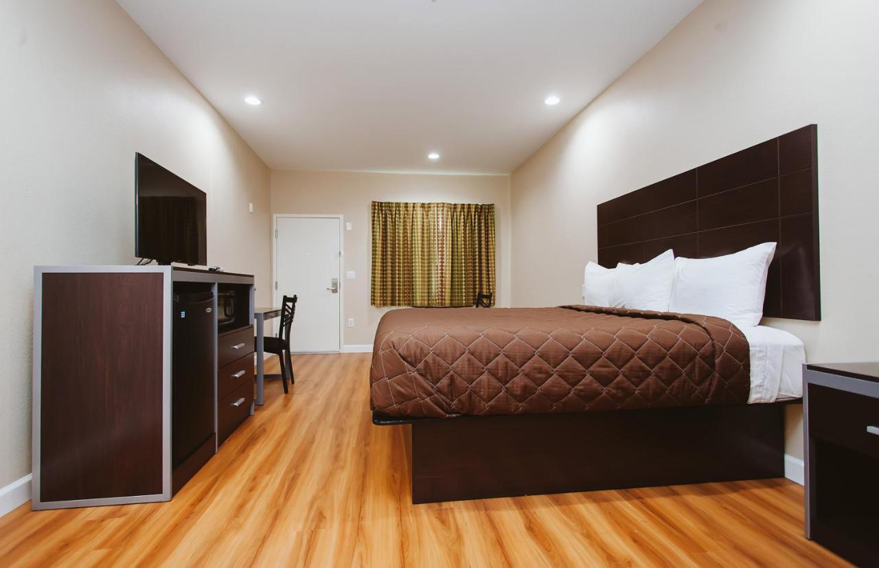 | Palace Inn Houston Northwest 290