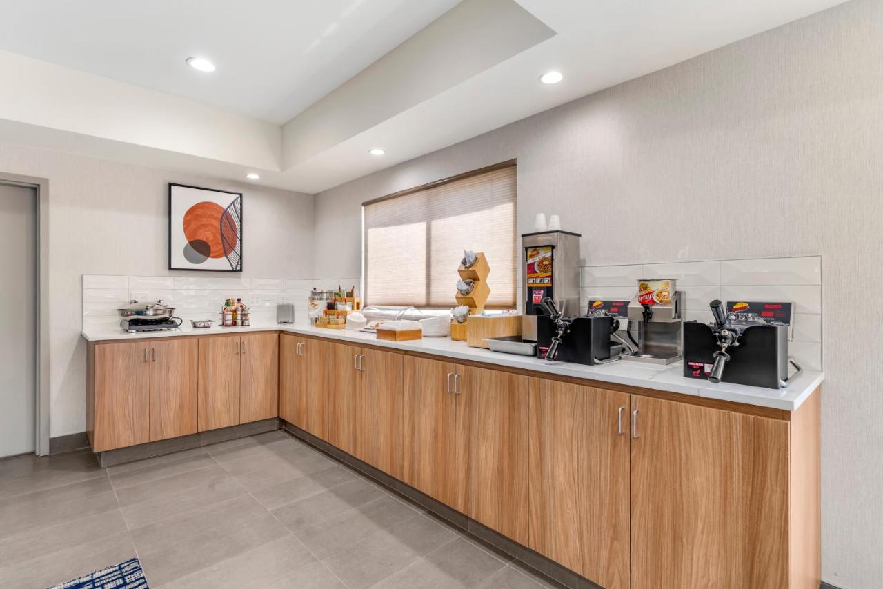 | Fairfield Inn & Suites Modesto