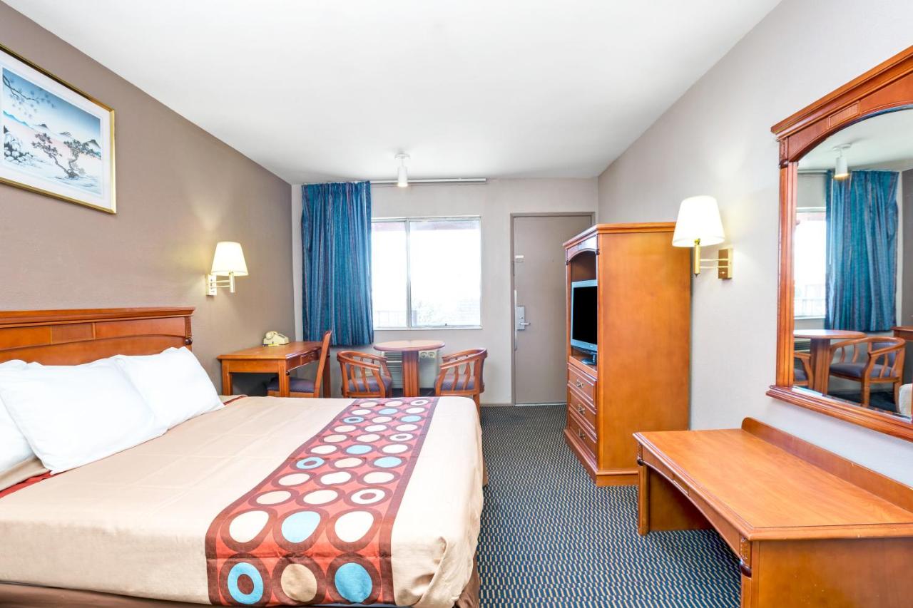 King Room - Mobility Access/Non-Smoking at Super 8 by Wyndham Upland Ontario CA