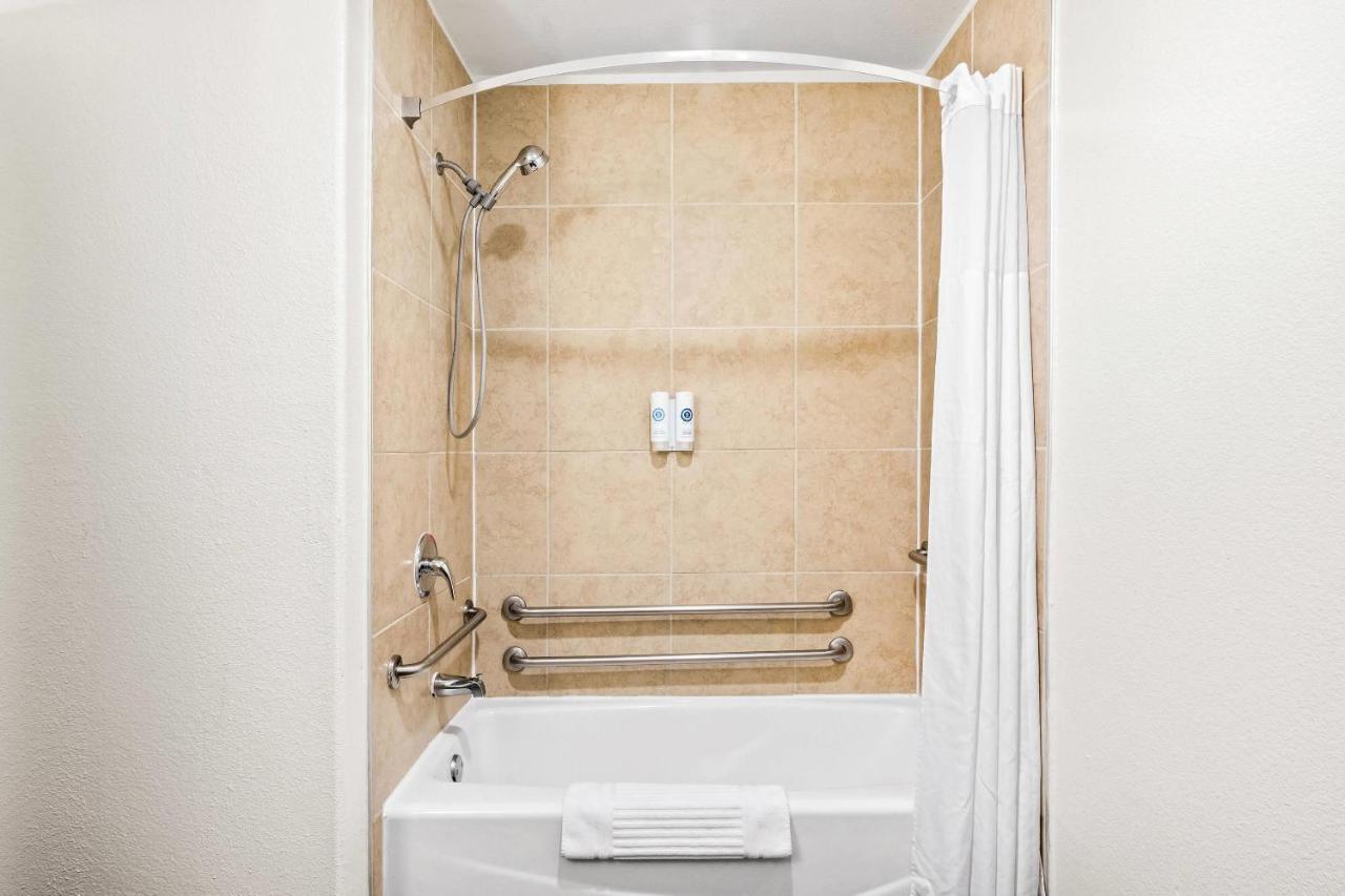 King Suite - Accessible/Non-Smoking at Comfort Suites Waxahachie - Dallas