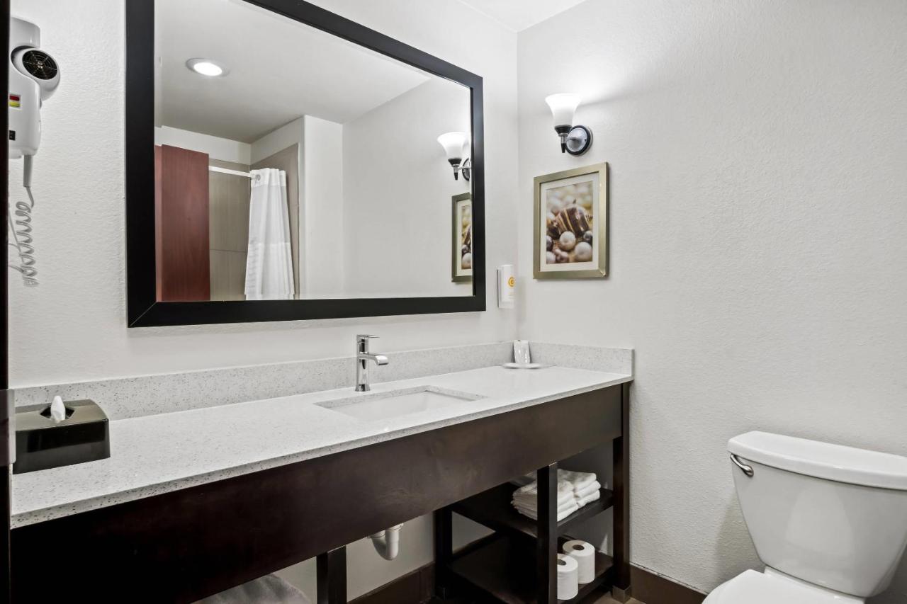 Queen Suite with Two Queen Beds - Non-Smoking at Comfort Suites Waxahachie - Dallas
