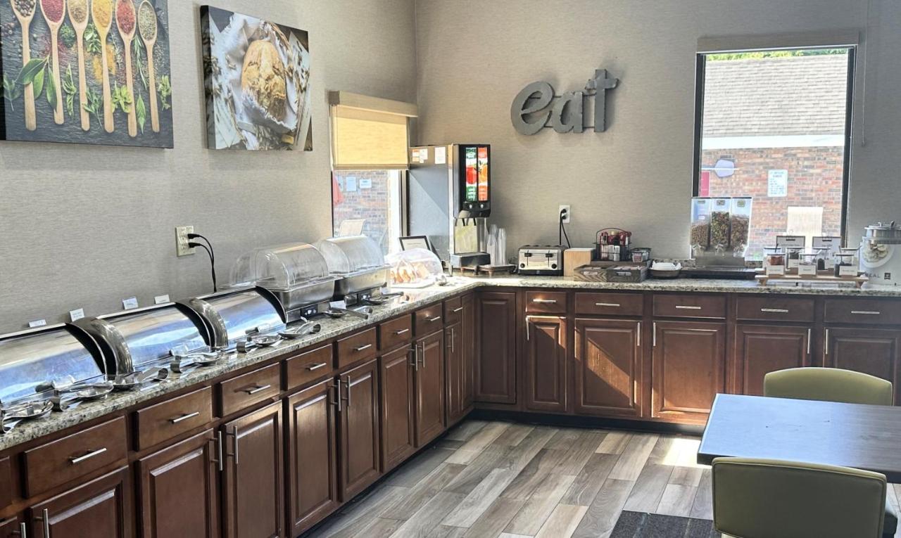| Residence Inn Hartford Windsor