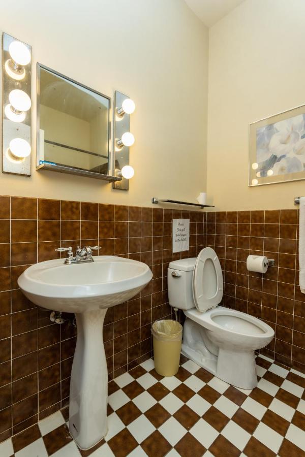 Economy Double Room at Union Hotel