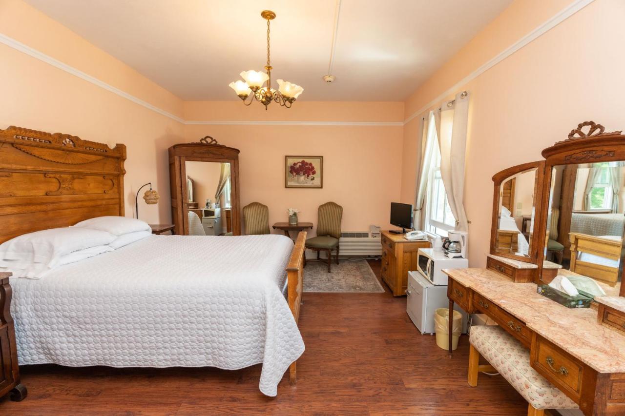 Deluxe Double Room at Union Hotel