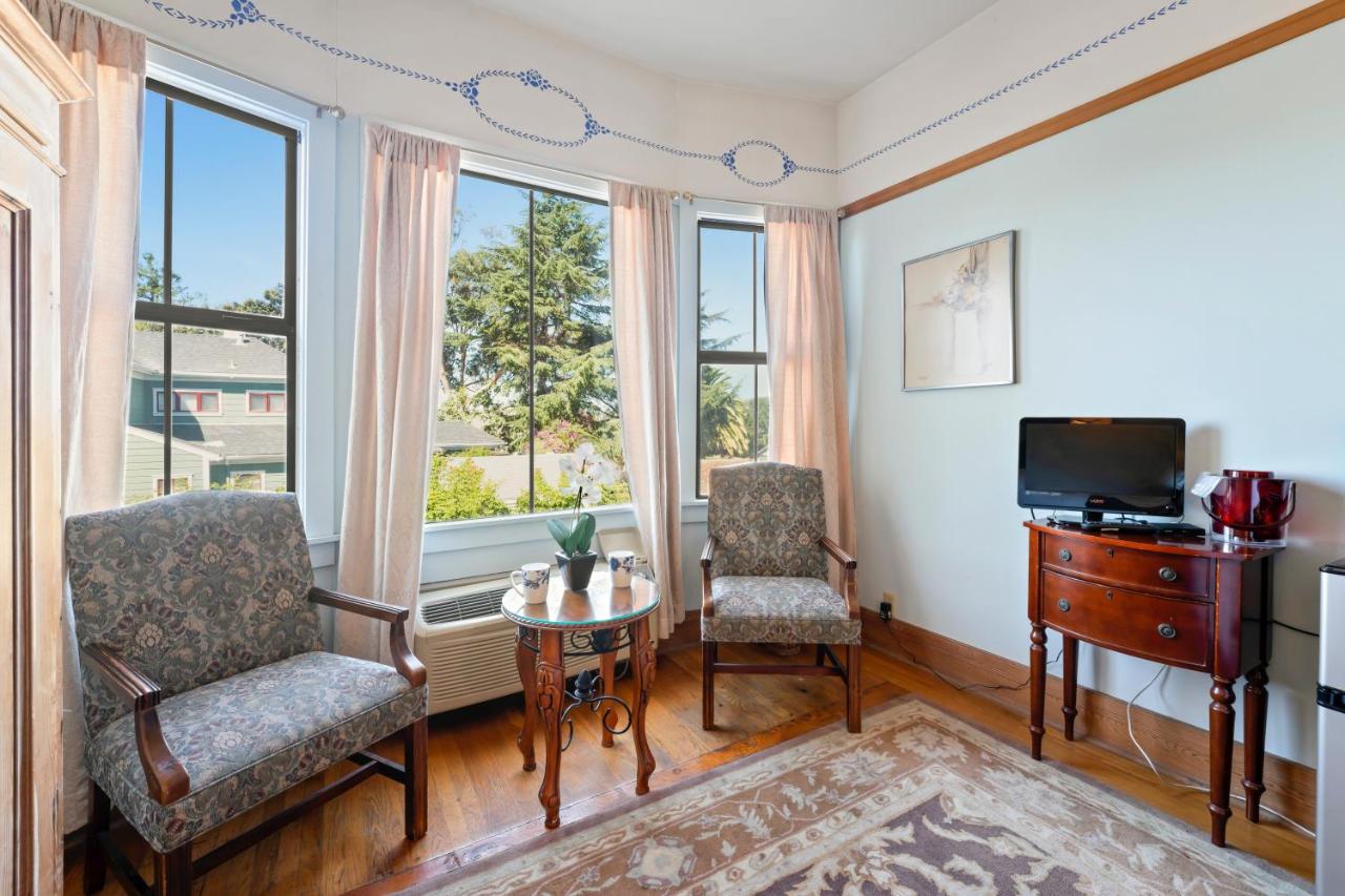 Double Room with Sea View at Union Hotel