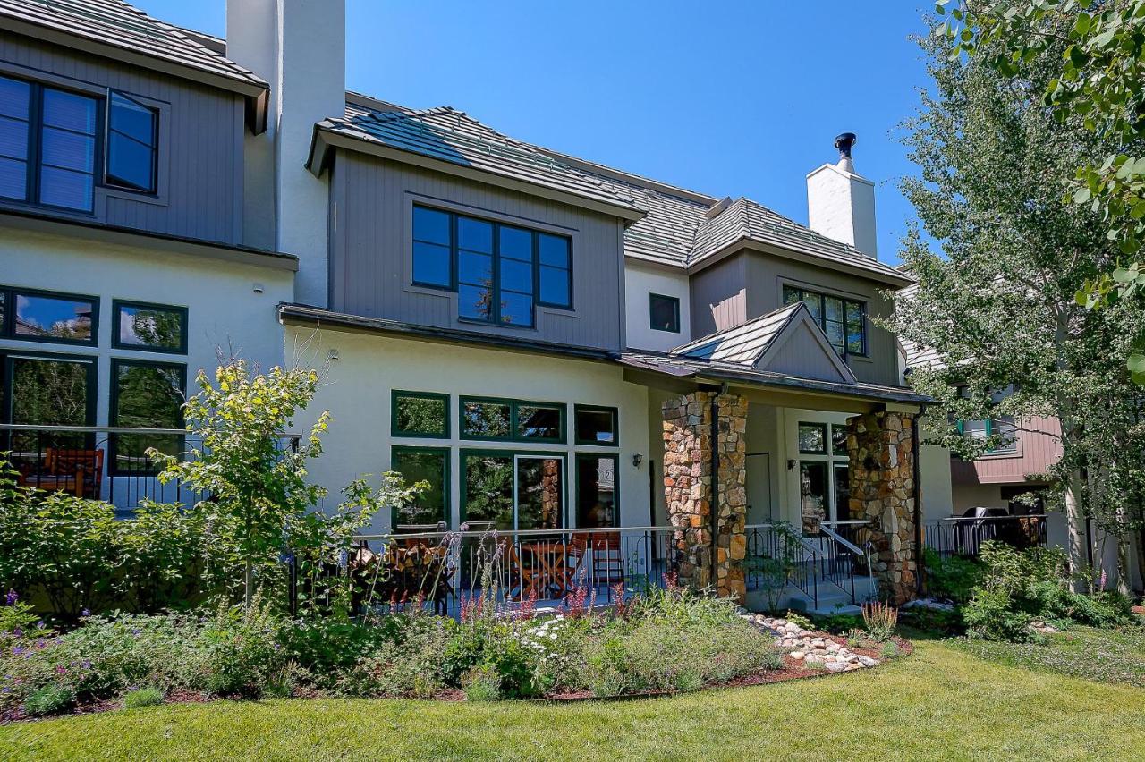 | 22 Highlands Townhomes