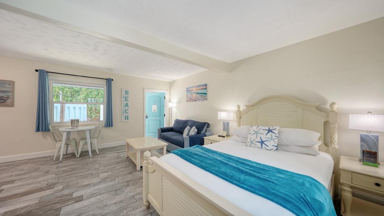 Siesta Courtyard Suites at Siesta Key Palms Resort