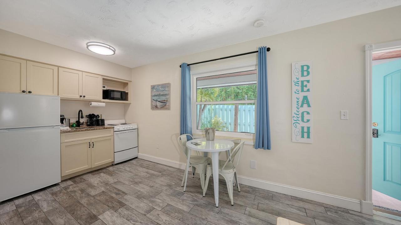 Siesta Courtyard Suites at Siesta Key Palms Resort