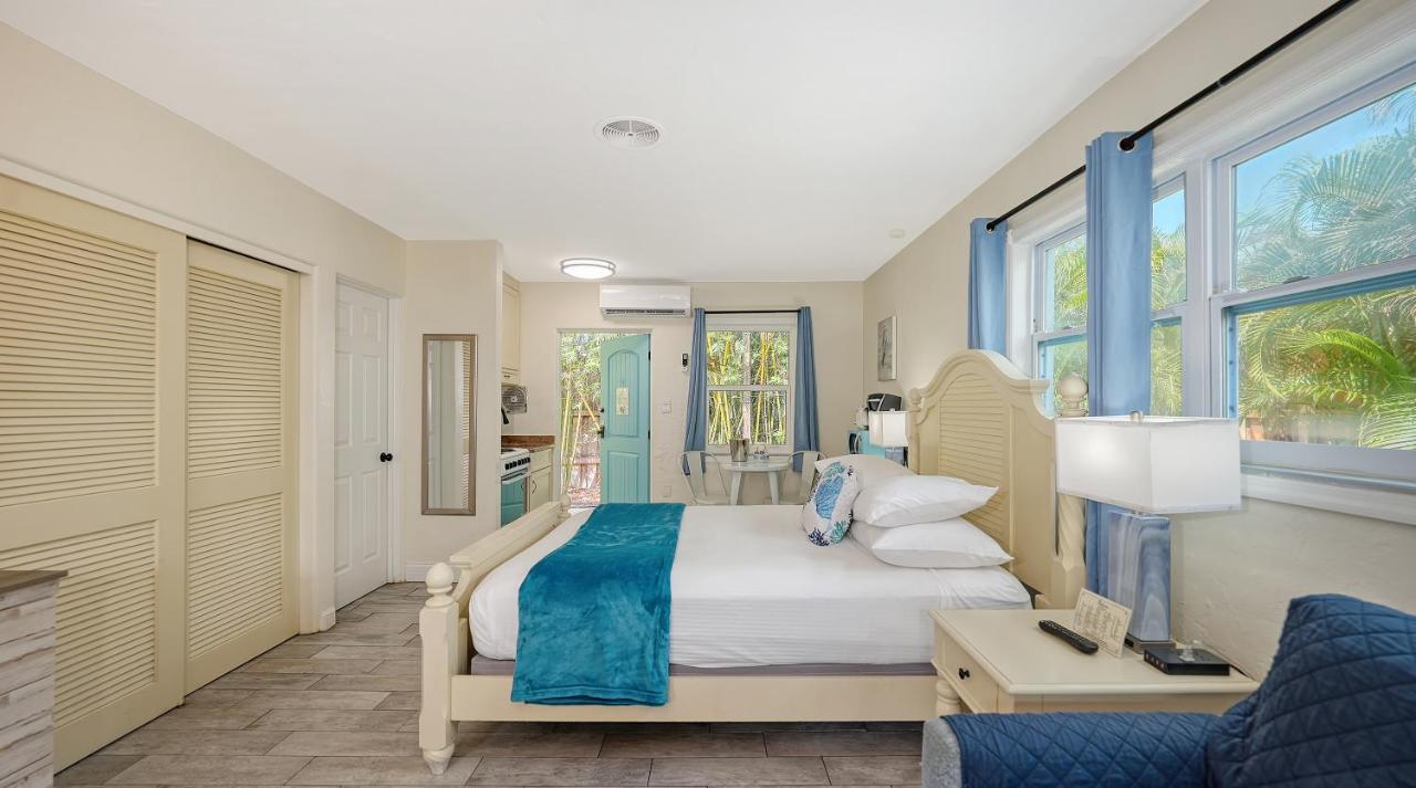 Courtyard Studio at Siesta Key Palms Resort