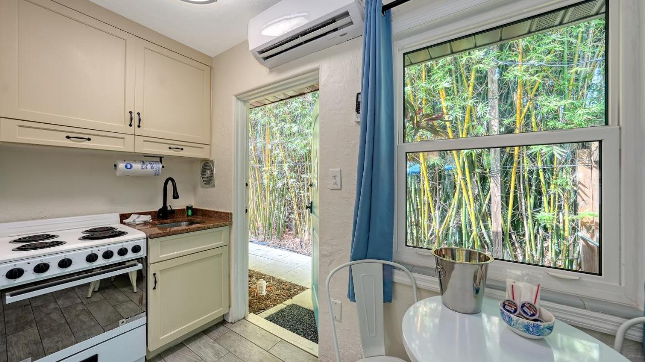 Courtyard Studio at Siesta Key Palms Resort