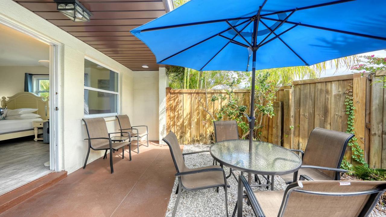 Courtyard Studio at Siesta Key Palms Resort
