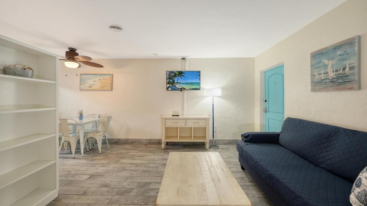 Key Courtyard Suites at Siesta Key Palms Resort