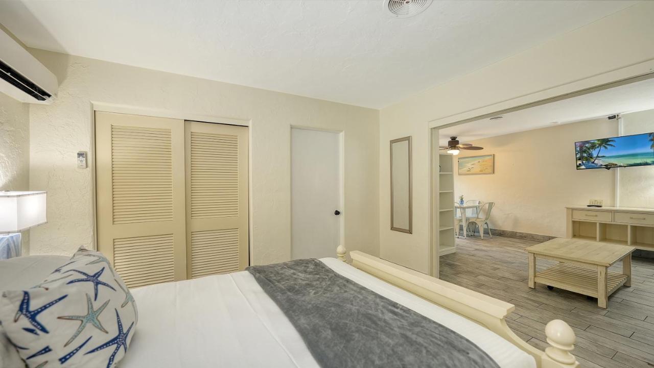 Key Courtyard Suites at Siesta Key Palms Resort