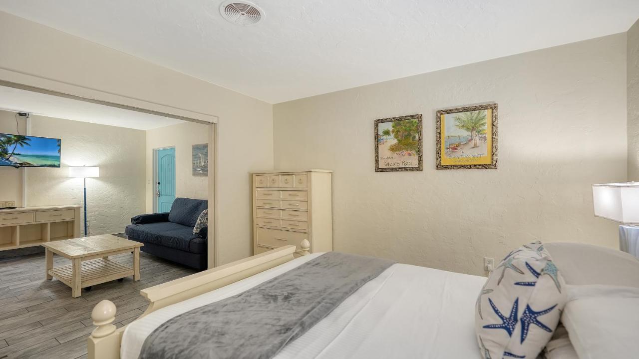 Key Courtyard Suites at Siesta Key Palms Resort