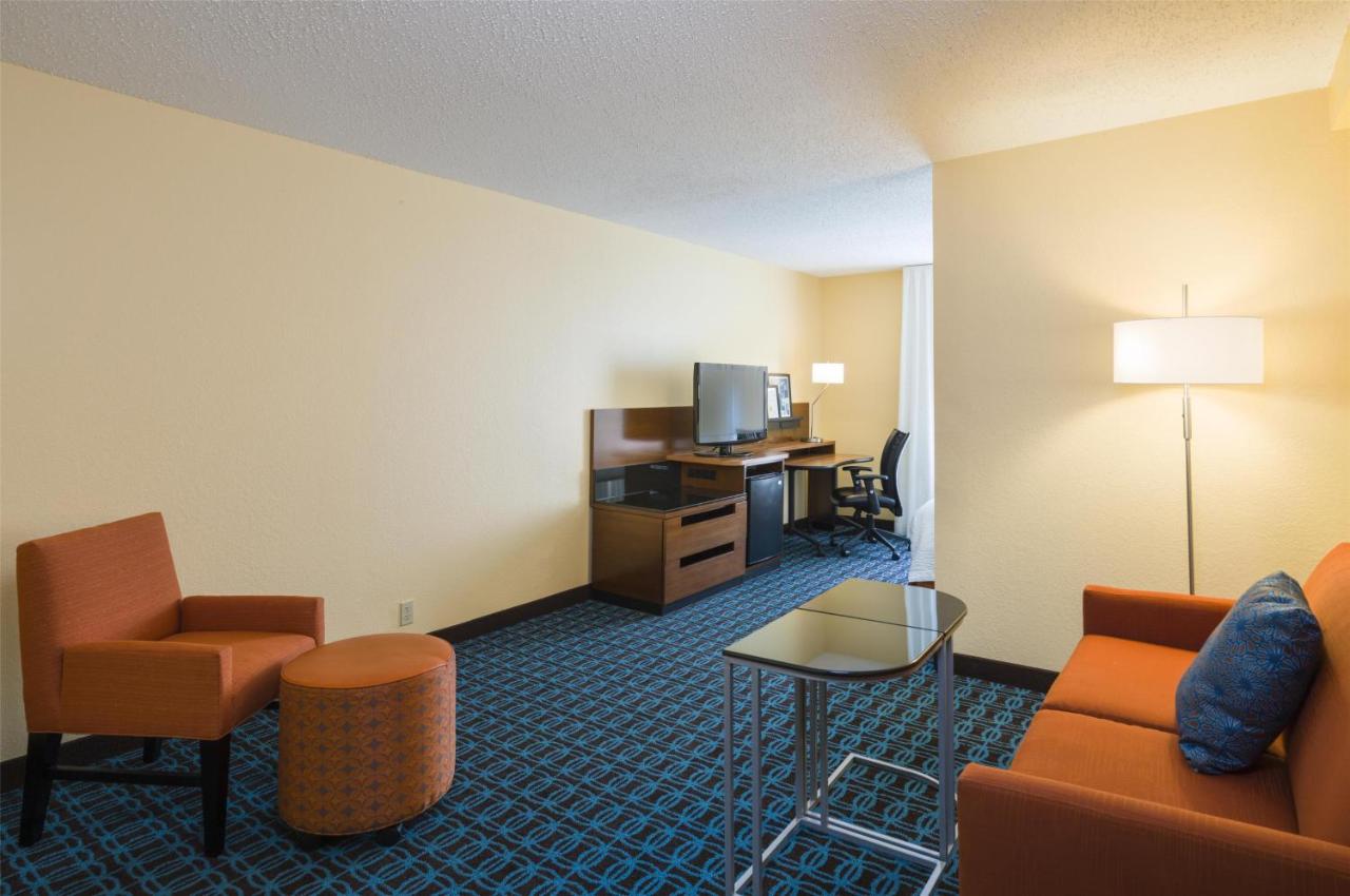 | Fairfield Inn by Marriott Allentown Bethlehem/Lehigh Airport