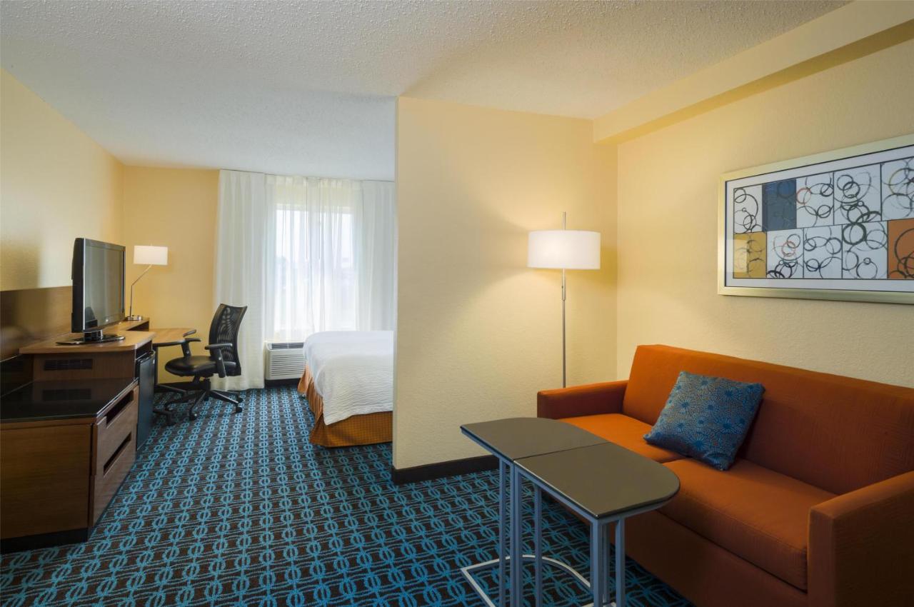 | Fairfield Inn by Marriott Allentown Bethlehem/Lehigh Airport
